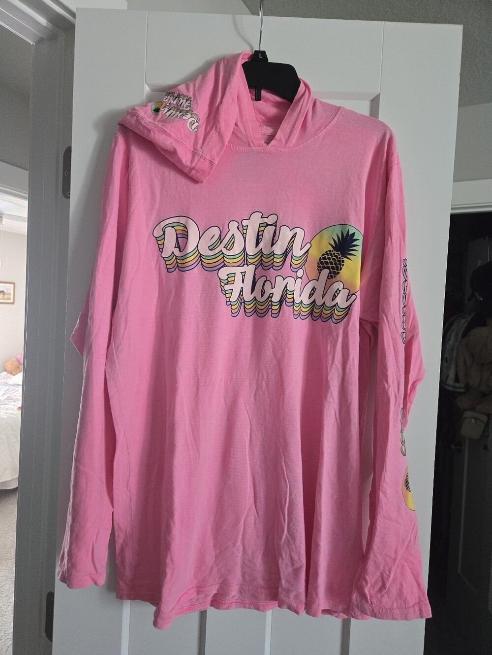 NWT DESTIN FL PINK LONG SLEEVE HOODIE TEE Beach Tee